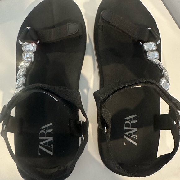 ZARA Black Sandals with Silver Accents Sz EU 41/28cm - Picture 2 of 10